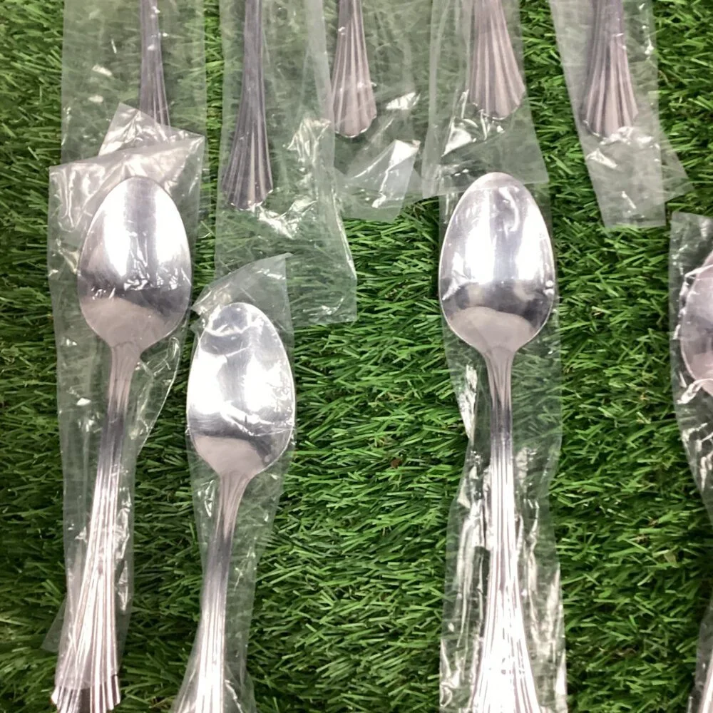 Oneida Dublin Flatware Set 33 pieces